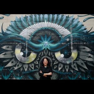 Meet your Posher, Hollie